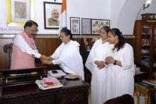 Rakshabandhan by B K Vanita, B K Nutan, Tejawvini Gadekar at Raj Bhavan.