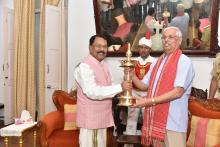Shri Rajendra Vishwanath Arlekar, Hon’ble Governor of Bihar called on Hon'ble Governor at Raj Bhavan. 