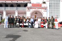 Kohima (Nagaland) (Assam Rifles) interacted with Hon'ble Governor and Exchanged Presentations at Raj Bhavan.