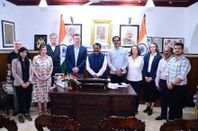 Prof. Harilal Menon, Vice Chancellor Goa University & Asst. Prof Dr. Arjun Adhikari along with German Delegation, Prof. (Dr). Oliver Zielinski, Prof. (Dr). Hans Burchard, Prof. (Dr). Joanna Waniek, and Others called on Hon'ble Governor at Raj Bhavan.