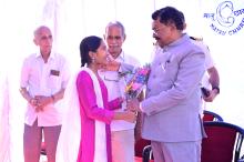 Hon'ble Governor visited Matruchayya & interacted with the inmates and staff of the Ashram and handed over financial assistance. 