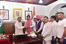 Sh. Ganesh Sing, MP Chairman Parliamentary Committee on Welfare Of Other backward Classes called on Hon'ble Governor at Raj Bhavan.